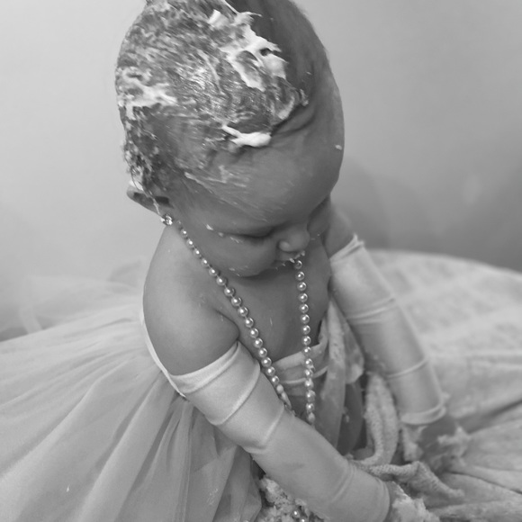 Meet your Posher, Alexandra - Picture 2 of 7